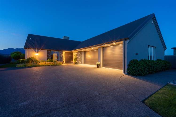 140 Howden Street Te Anau_39