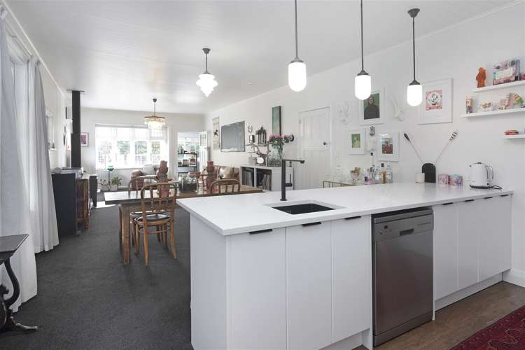 3883 Christchurch Akaroa Road Little River_8