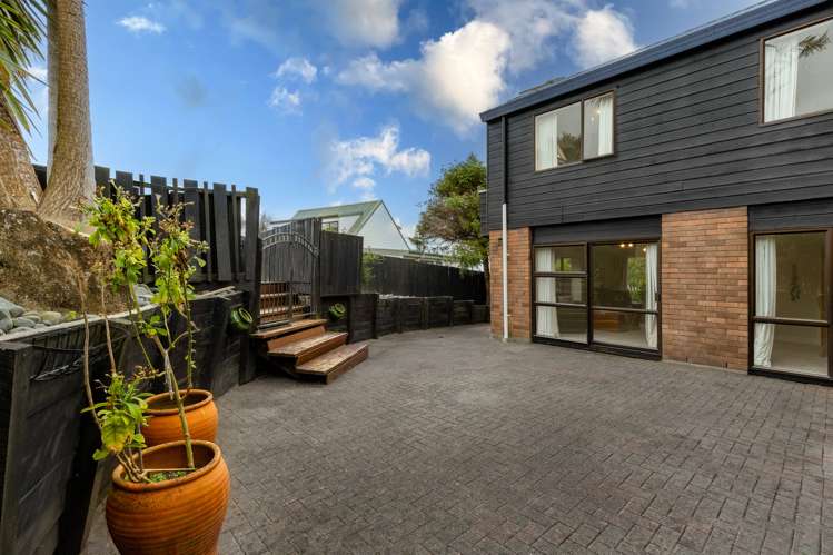 102 Rhinevale Close Henderson_21