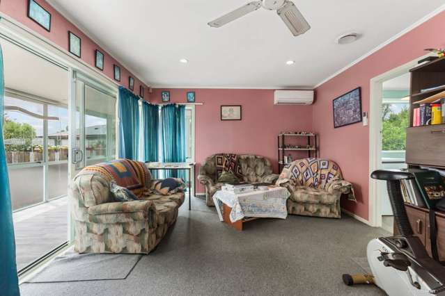 86 Lauderdale Road Birkdale_4