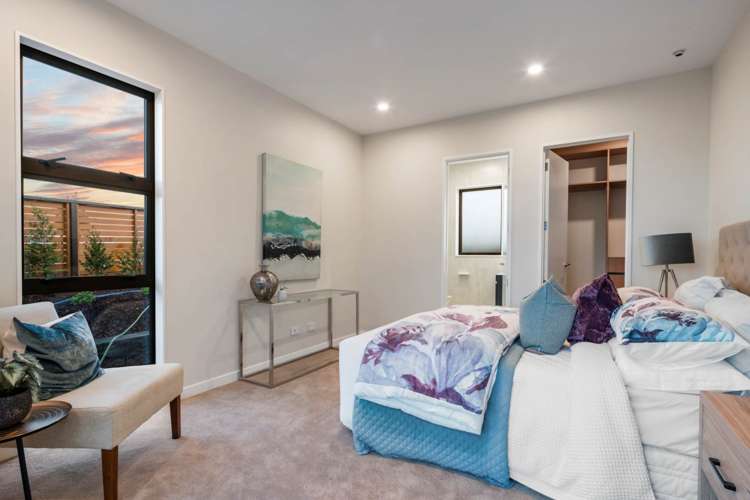 66 Tipu Crescent Milldale_18