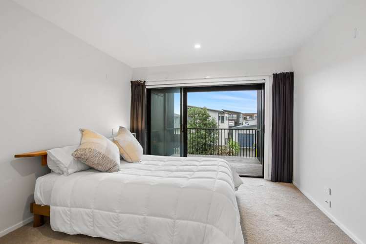 67 Bomb Point Drive Hobsonville_10