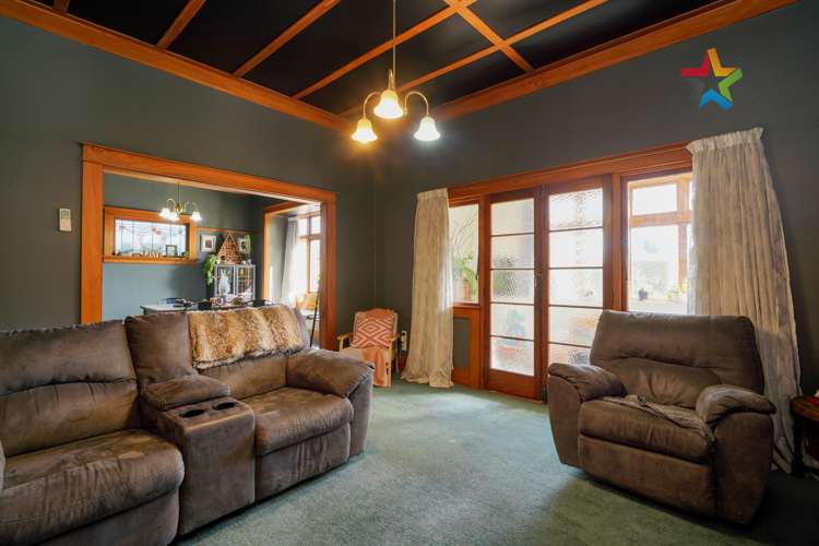 1 Home Street Manapouri_9