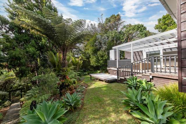 87 Daffodil Street Titirangi_2