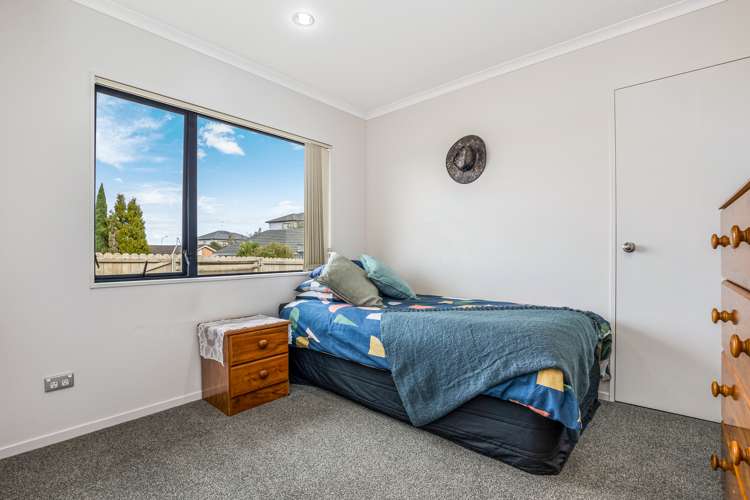 30A Saralee Drive Manurewa_12