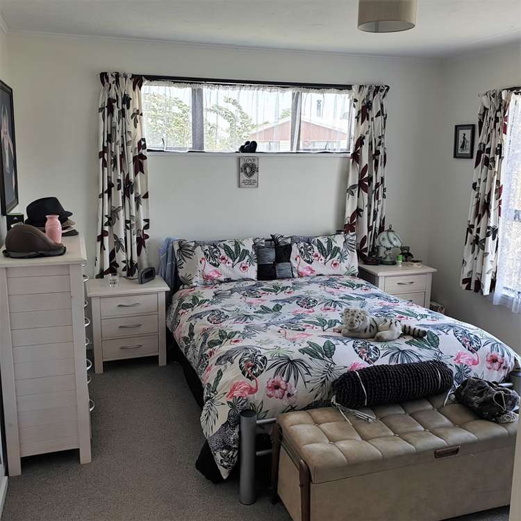 1 Seadown Crescent Amberley_2