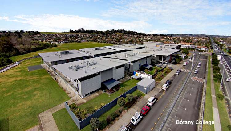 78 Armstrong Farm Drive East Tamaki Heights_15