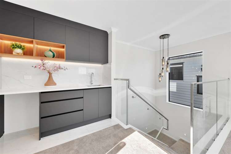 84 Koromeke Street Flat Bush_16