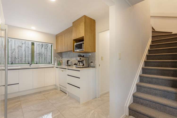 1/6 Beverly Place New Lynn_8
