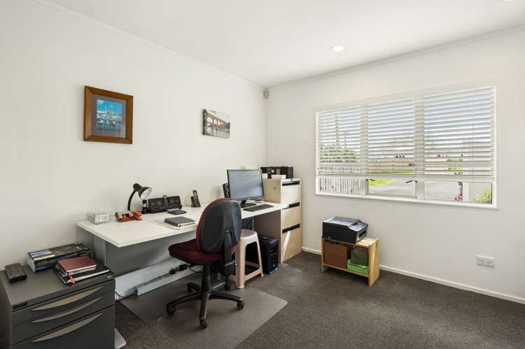 11 Warren Avenue Three Kings_24