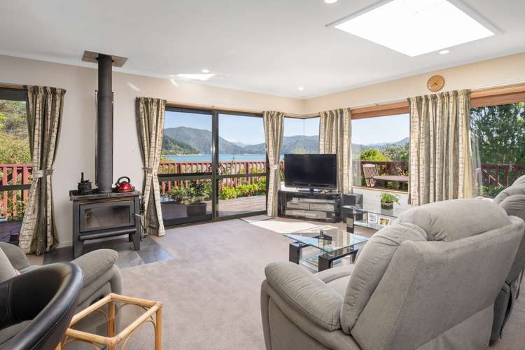 5732 Kenepuru Road Kenepuru Sound_10