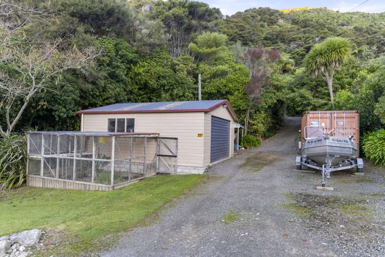 257 Moetapu Bay Road Anakiwa and Surrounds_18