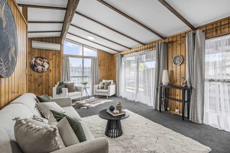 42 Aniseed Grove Timberlea_1