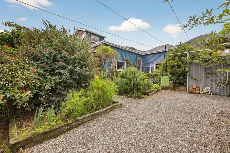 48 Canterbury Street Lyttelton_56