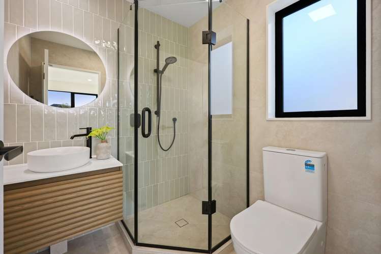 13B Meadway Sunnyhills_15