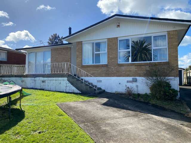 50 Walworth Avenue, Pakuranga