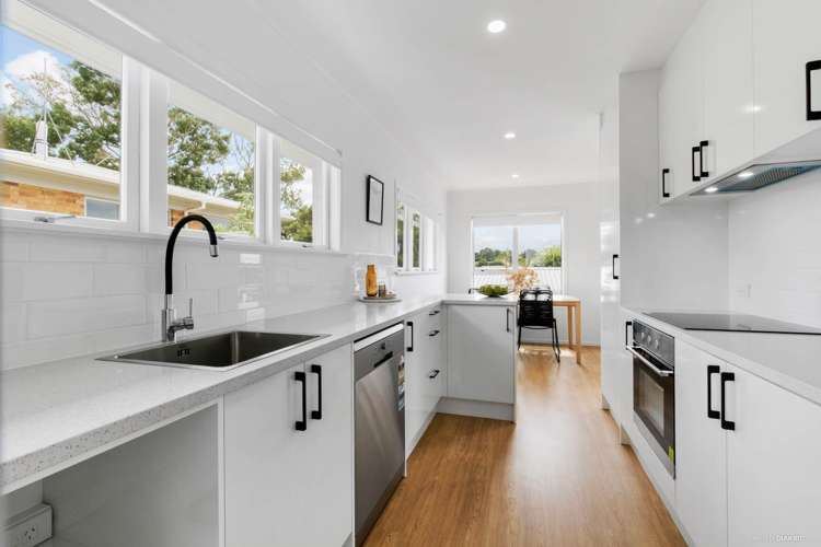 8 Childs Avenue Pukekohe_9