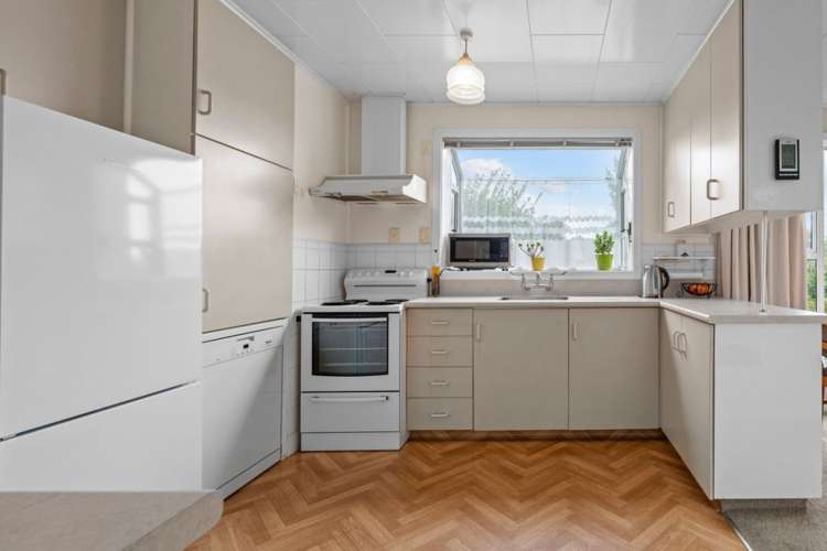 9 Bermuda Drive Hornby_7