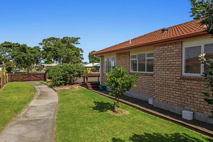 29 Edgewater Grove Whakatane_13