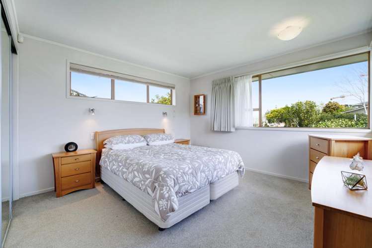 29 Sorrel Crescent Bucklands Beach_13