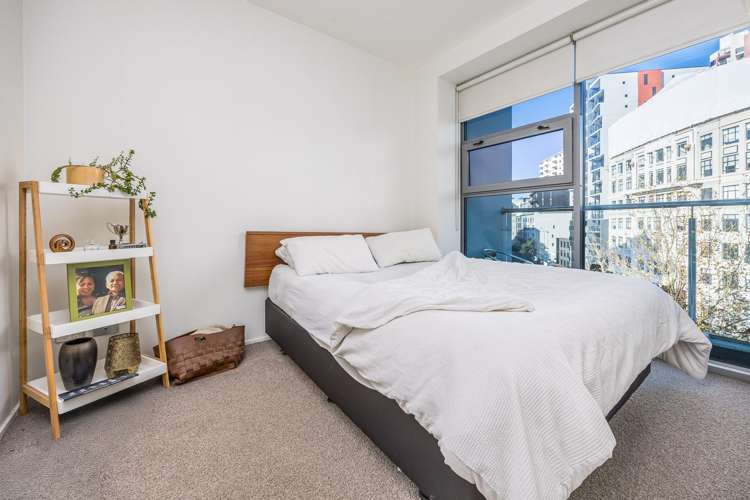 709/2 Beach Road Auckland Central_8