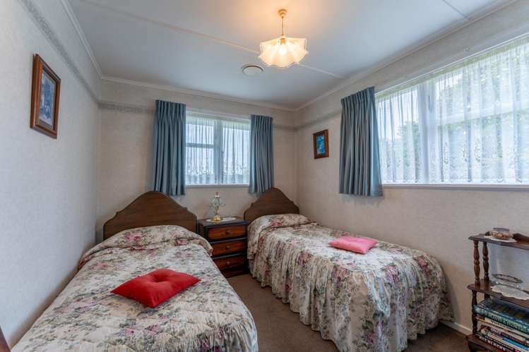 15 Hawea Street Glenwood_12