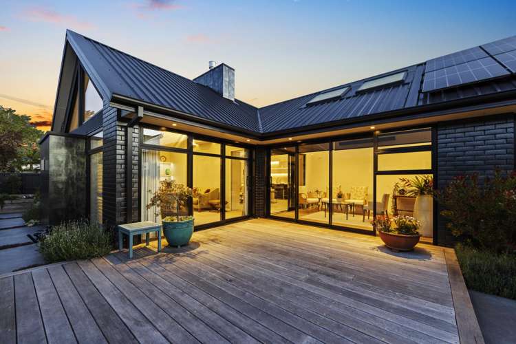 17 Lees Road Strowan_21