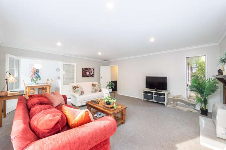 71 Blue Mountains Road Pinehaven_6