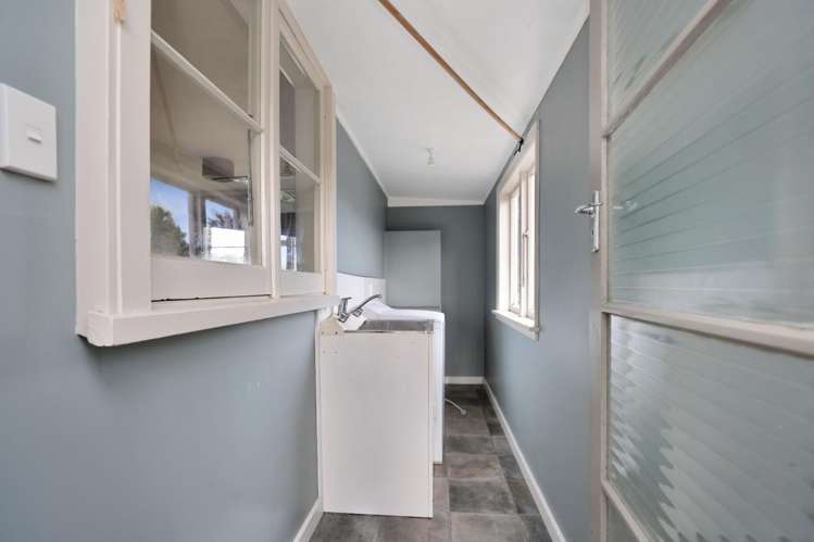 111 Creek Road Allenton_18
