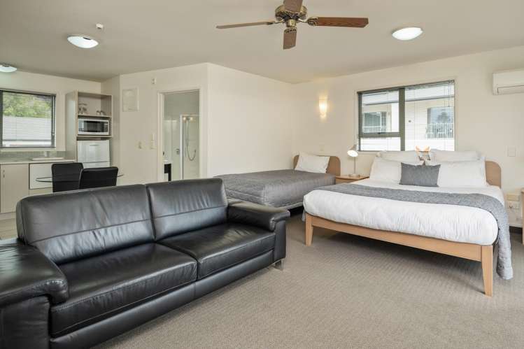 78 Wellington Street Picton_21