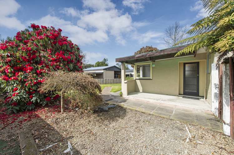 29 Sarsfield Street Southbridge_14