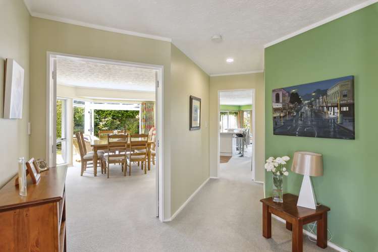 13 Runanga Grove Waikanae_12