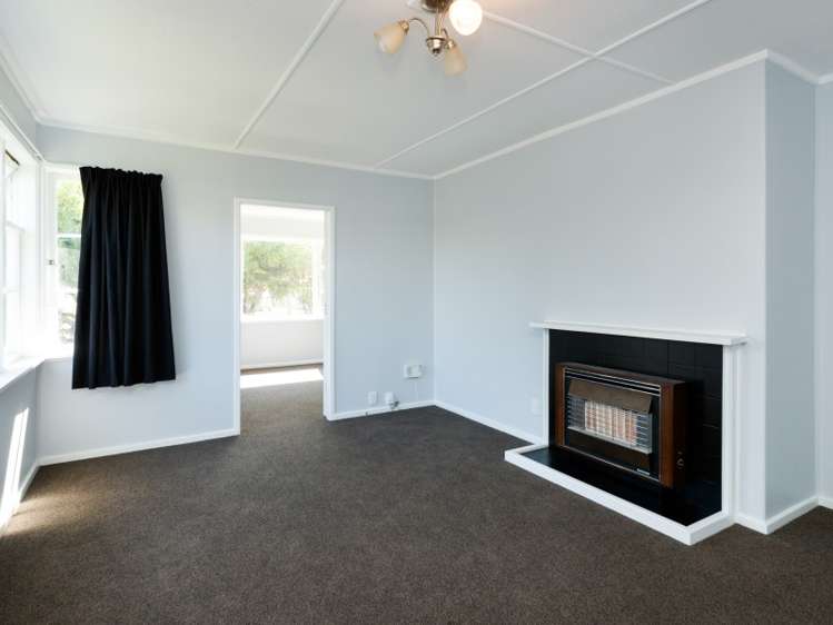 6 Mersey Terrace Roslyn_8