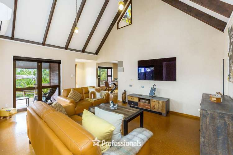 8 Hobbit Lane Pinehaven_9