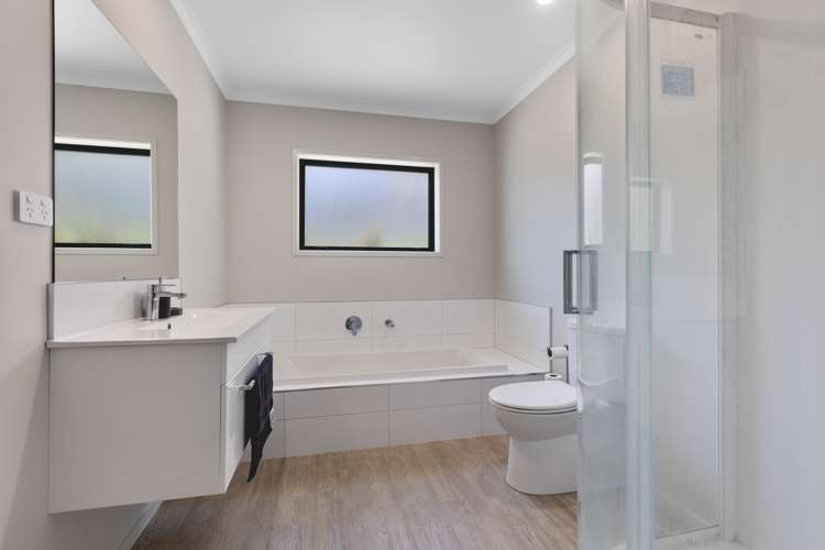 10b Cowling Road Hurdon_10