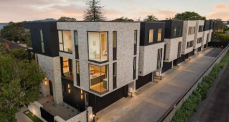 4/4 Tennyson Avenue_0