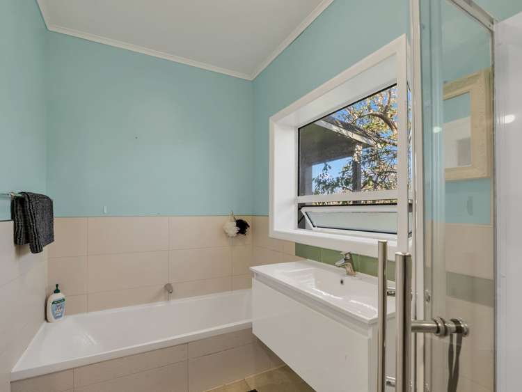 151 Shelly Beach Road Shelly Beach Helensville_15