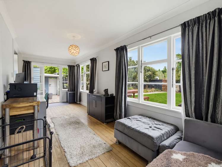28 Ashworths Road . Amberley_12