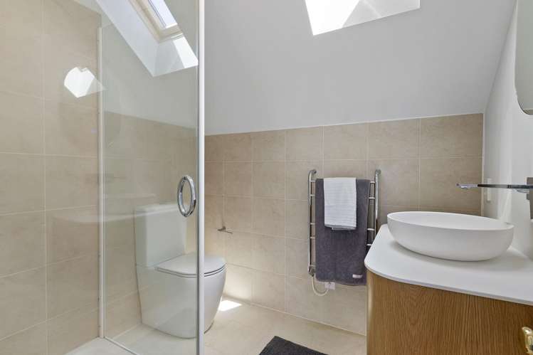 73 Churchill Road Murrays Bay_20