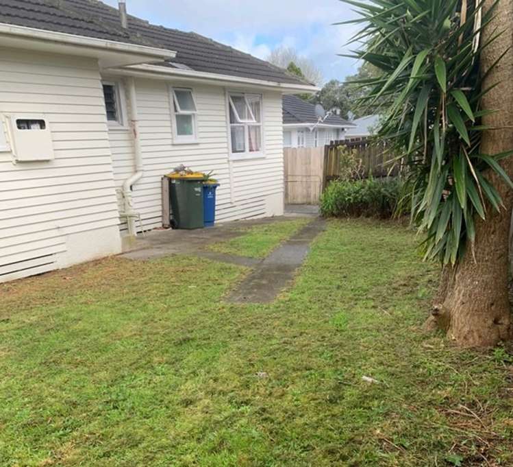 1/85 Taikata Road Te Atatu Peninsula_11