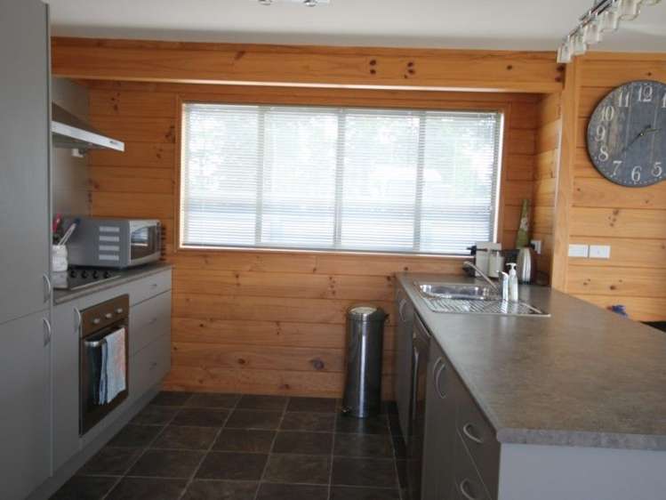 35 Oceanair Drive Pauanui_4