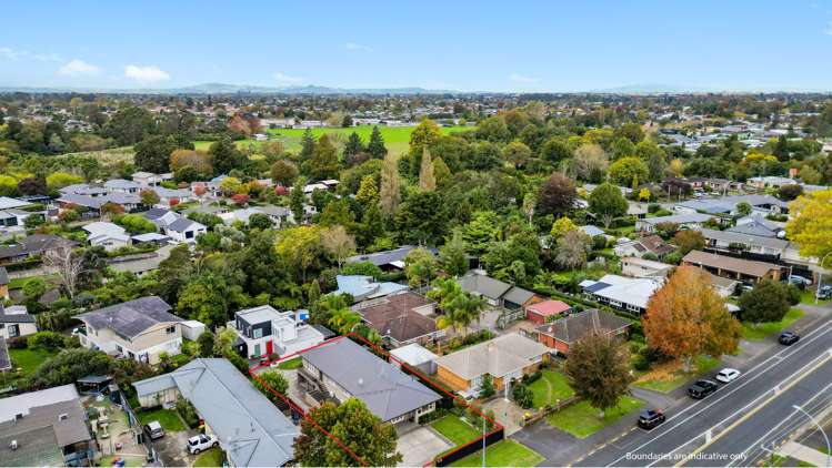 744 River Road Chartwell_27