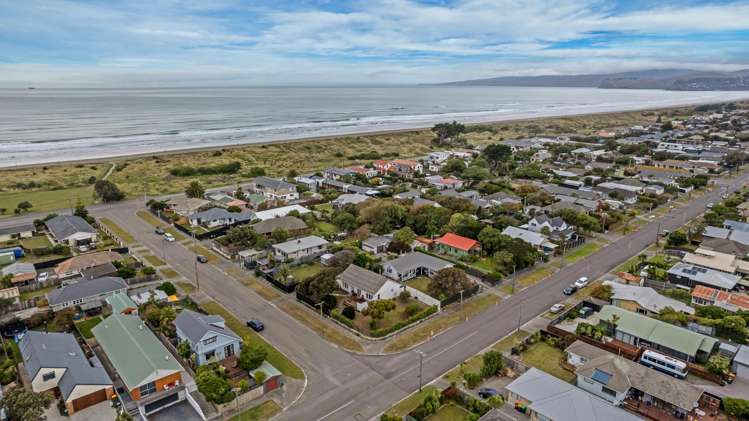 17 Sturdee Street South New Brighton_15