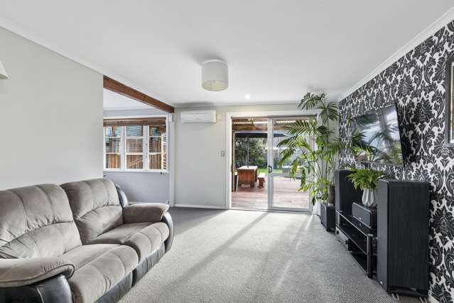 11 Pearce Crescent Taita_4