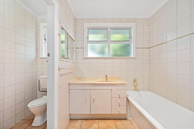 26 Park Road West End_15