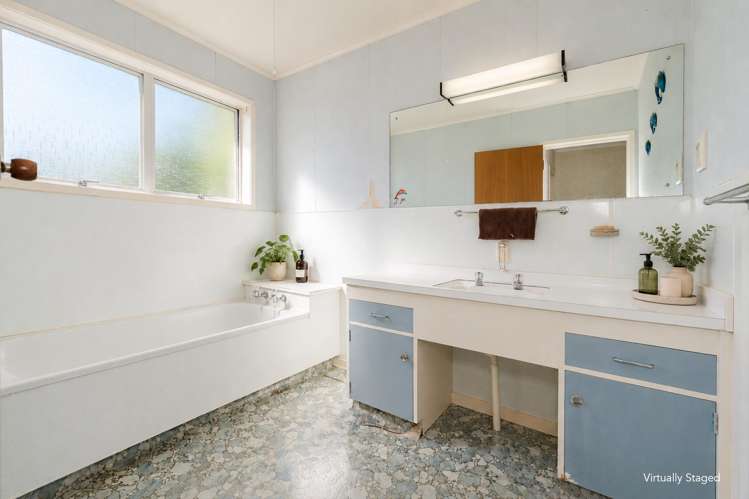 45 Resthill Crescent Glenview_17