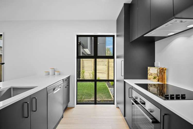 152A Hills Road Edgeware_5