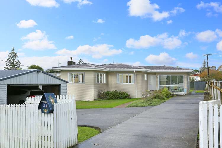 57 Mcleod Road Te Atatu South_0