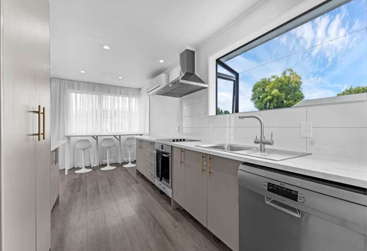 17 Arodella Crescent Ranui_12