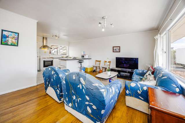 3/37 Buckingham Crescent Papatoetoe_1